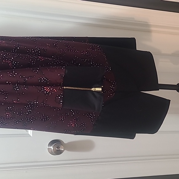 Colorful Loose Fitting Top - Picture 4 of 8